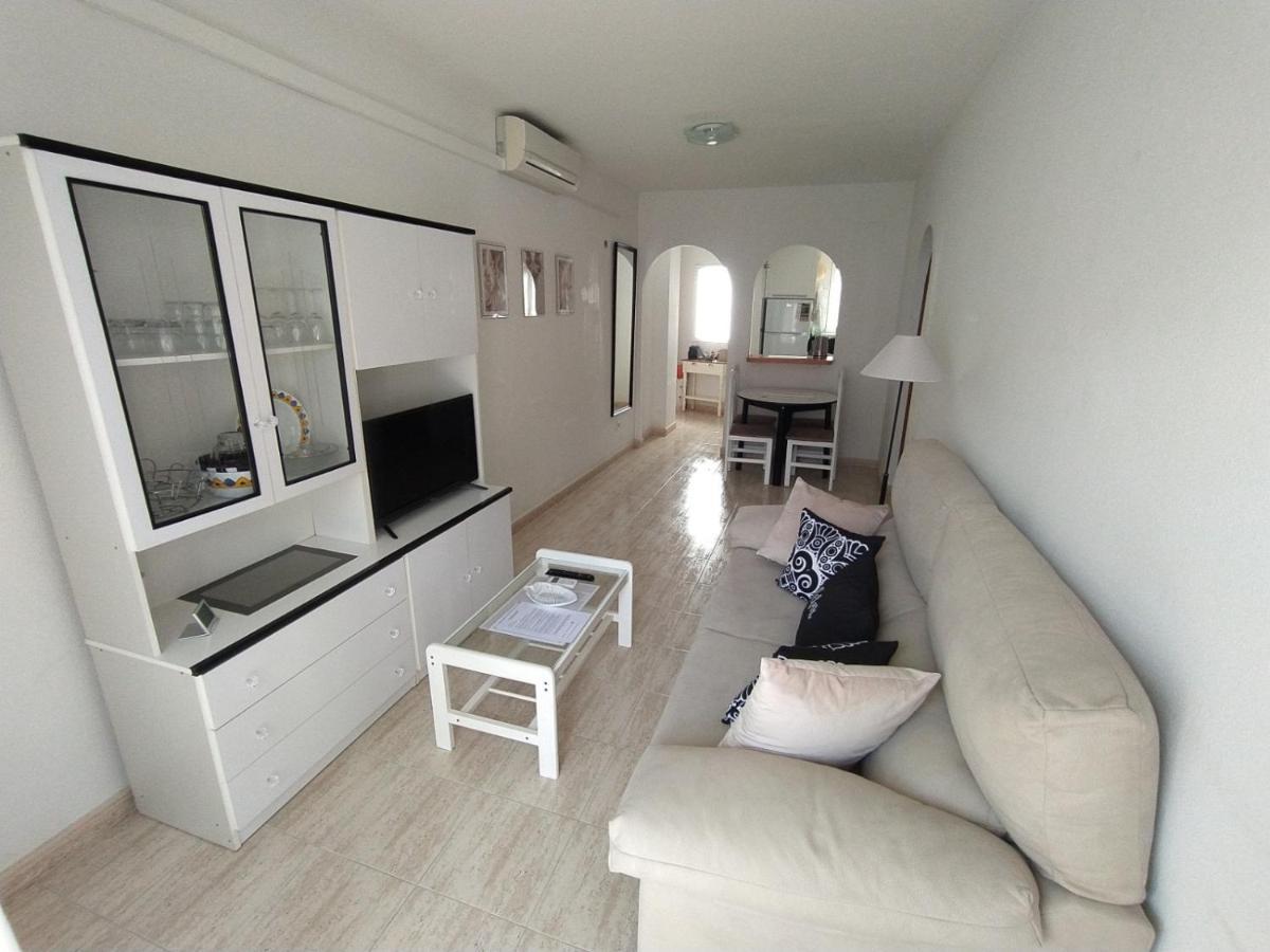 Mila Sloneczny Apartament W Torrevieja Centrum Exterior photo